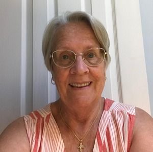 Meet your Posher, Elly